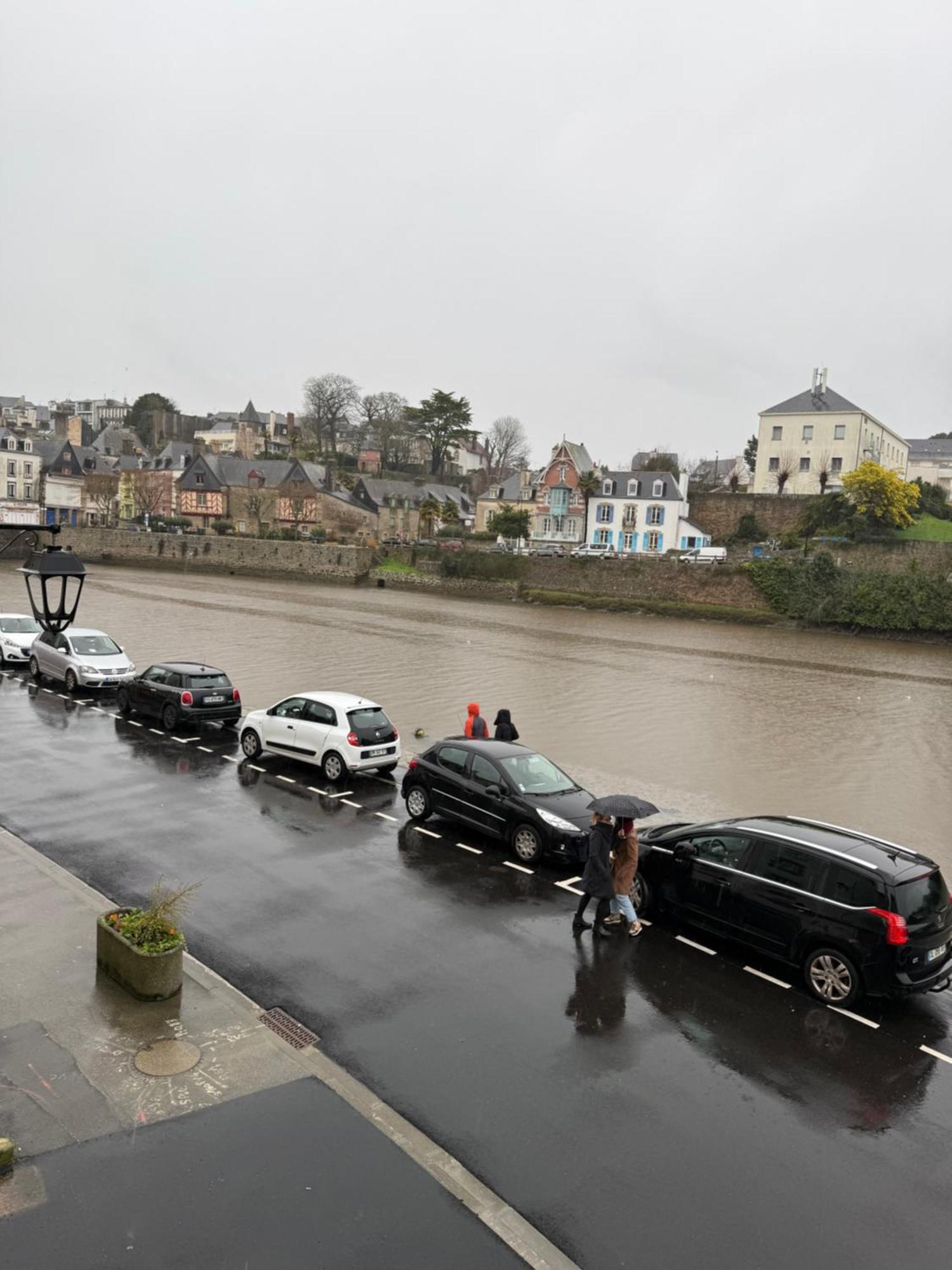 Appartement T2 Vue Sur La Riviere Avec Garage Privatif - Port De Saint-Goustan Оре Экстерьер фото